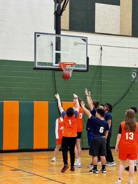 KR Unified players make a basket!  